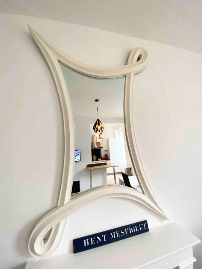 Le Deco - Confort - Wifi - Luminosite - Entre Gare Et Centre Apartment *