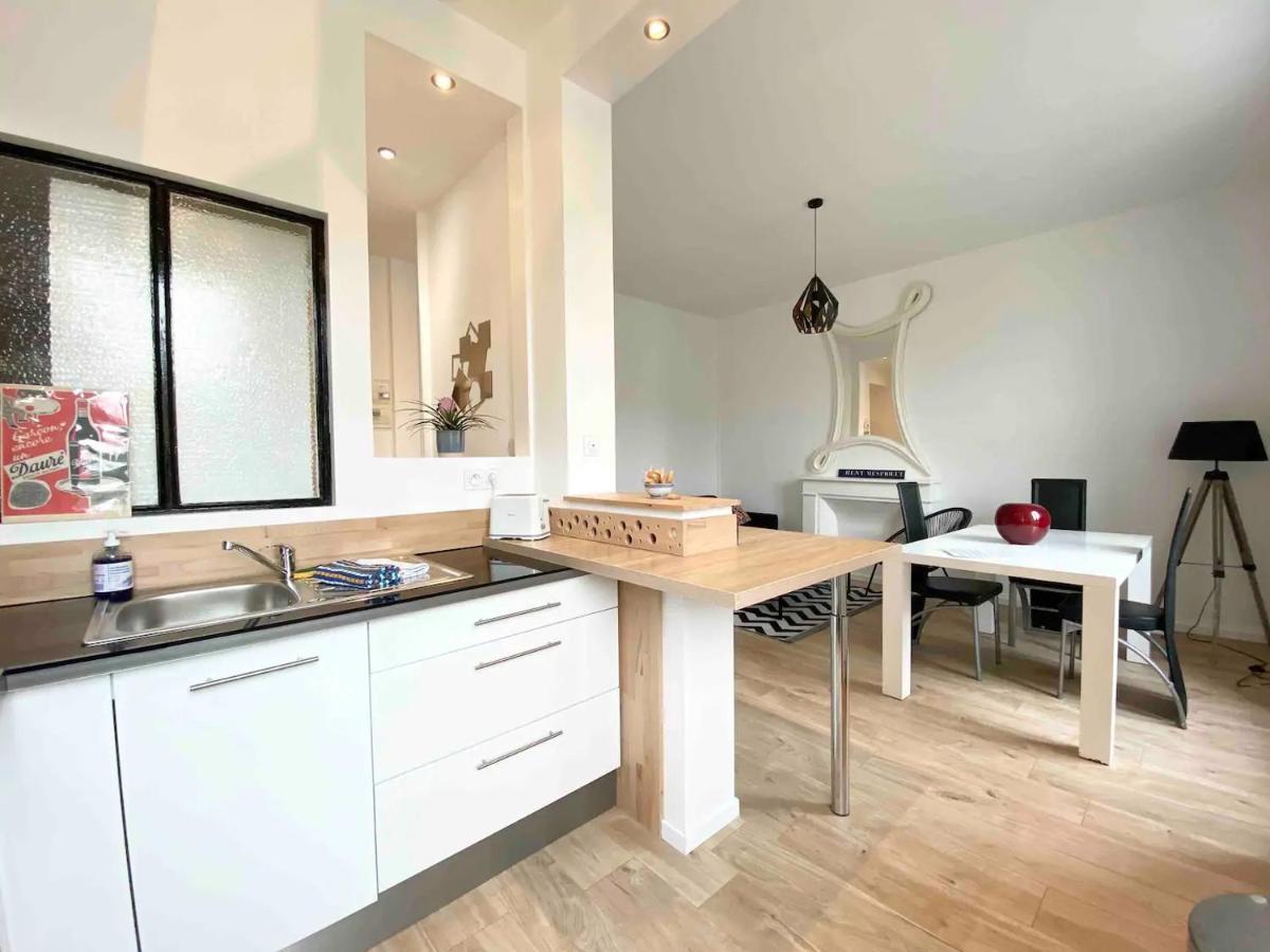Apartment Le Deco - Confort - Wifi - Luminosite - Entre Gare Et Centre Quimper